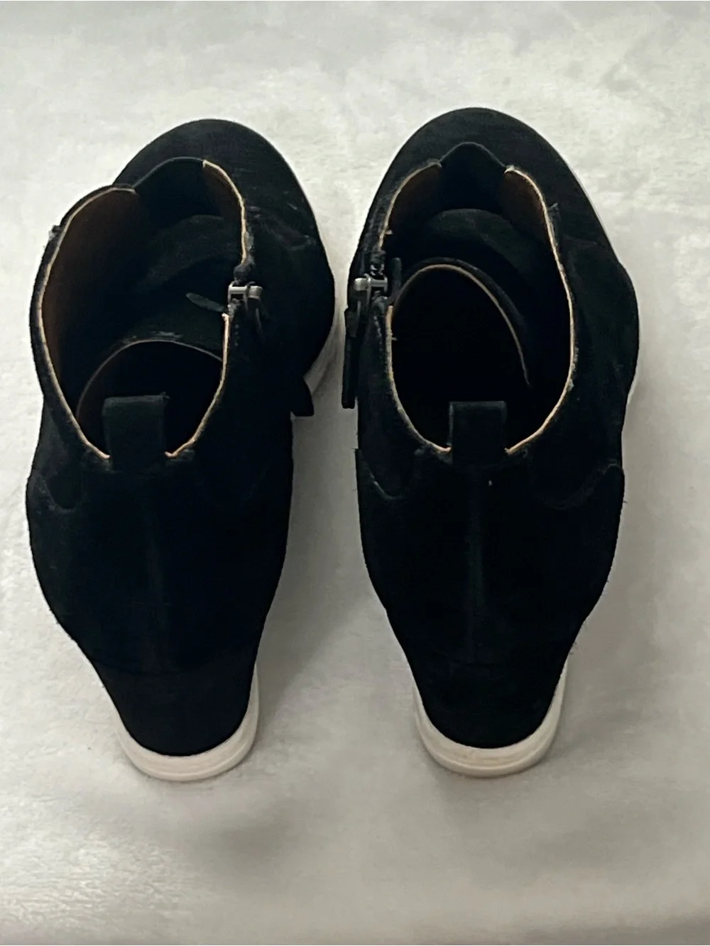 Paolo Black Suede Chukka‎ Boots with White Sole